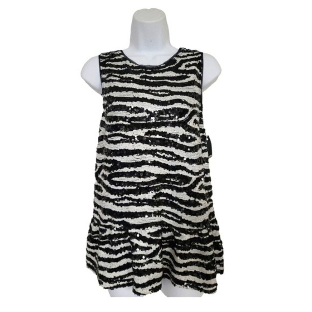 $10 Sale BB Dakota Sequined Top